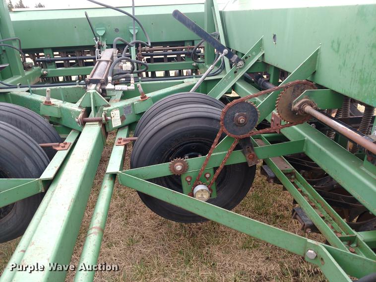 image for item DC0957 Great Plains 450882-DDS-F grain drill