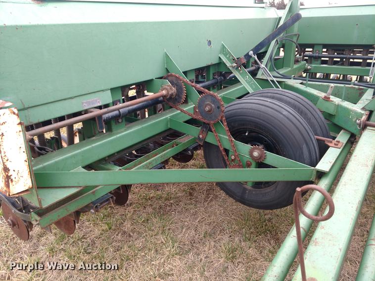 image for item DC0957 Great Plains 450882-DDS-F grain drill