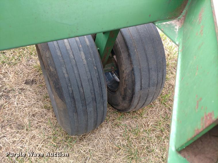 image for item DC0957 Great Plains 450882-DDS-F grain drill