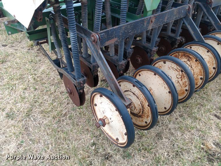 image for item DC0957 Great Plains 450882-DDS-F grain drill