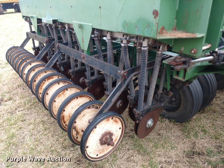 image for item DC0957 Great Plains 450882-DDS-F grain drill