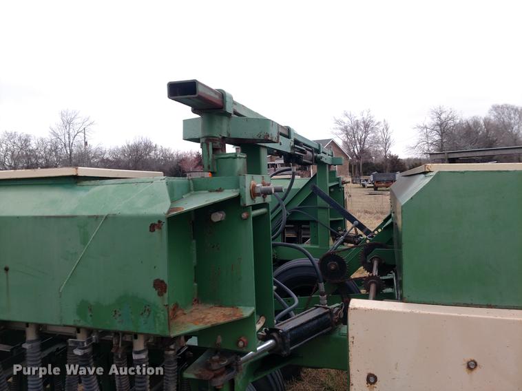 image for item DC0957 Great Plains 450882-DDS-F grain drill