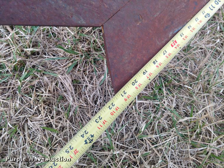 image for item DC0960 John Deere A3100 six bottom plow