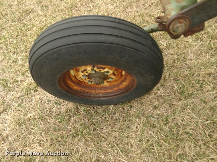 image for item DC0960 John Deere A3100 six bottom plow