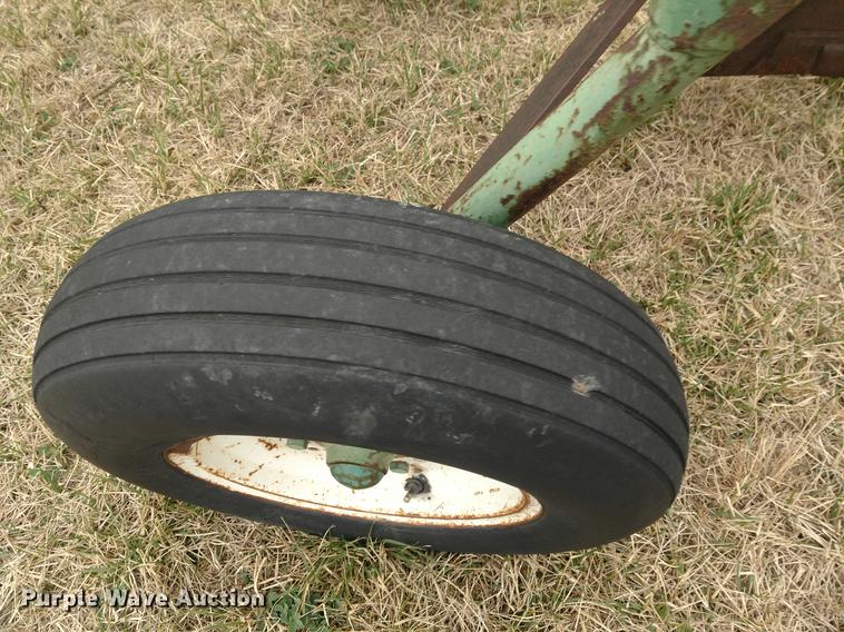 image for item DC0960 John Deere A3100 six bottom plow