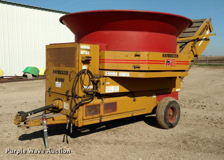 image for item DC0963 HayBuster Big Bite H1000 tub grinder