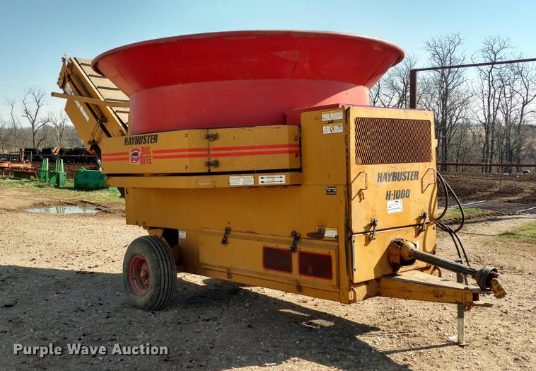 image for item DC0963 HayBuster Big Bite H1000 tub grinder