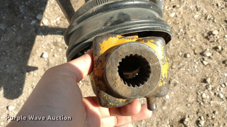 image for item DC0963 HayBuster Big Bite H1000 tub grinder