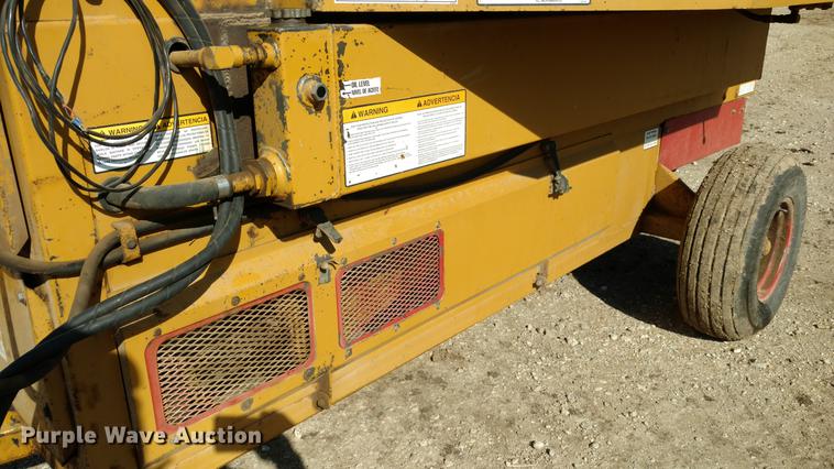 image for item DC0963 HayBuster Big Bite H1000 tub grinder