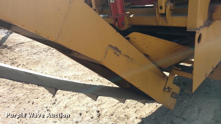 image for item DC0963 HayBuster Big Bite H1000 tub grinder