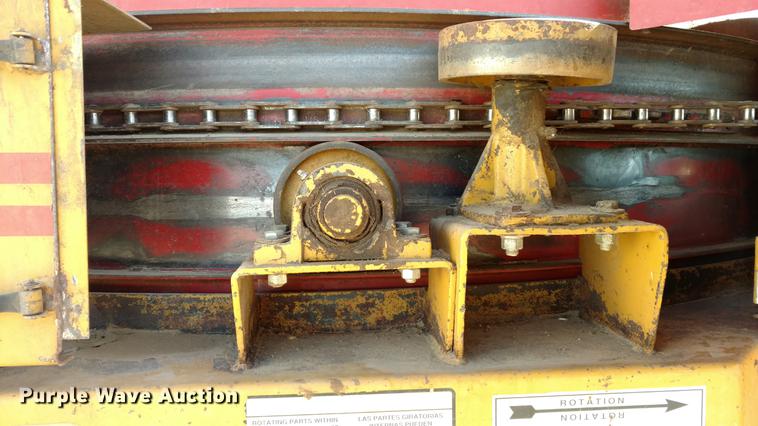 image for item DC0963 HayBuster Big Bite H1000 tub grinder