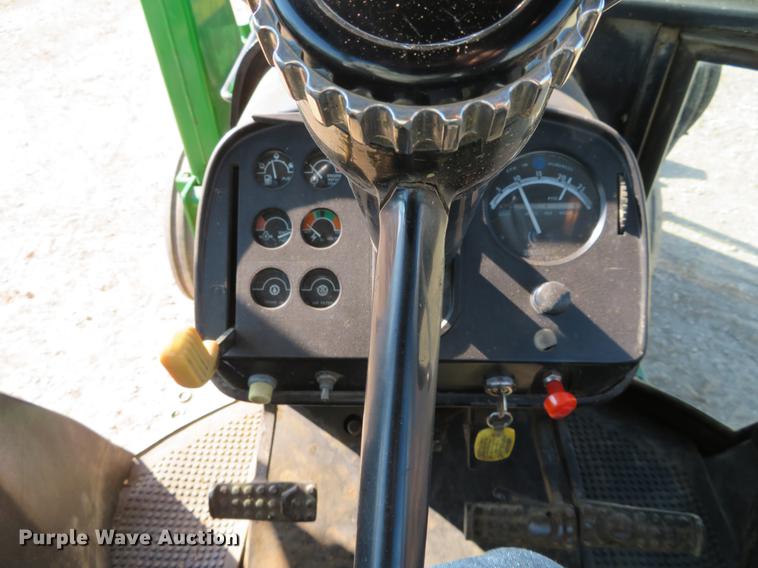 image for item DC0965 1974 John Deere 4430 tractor