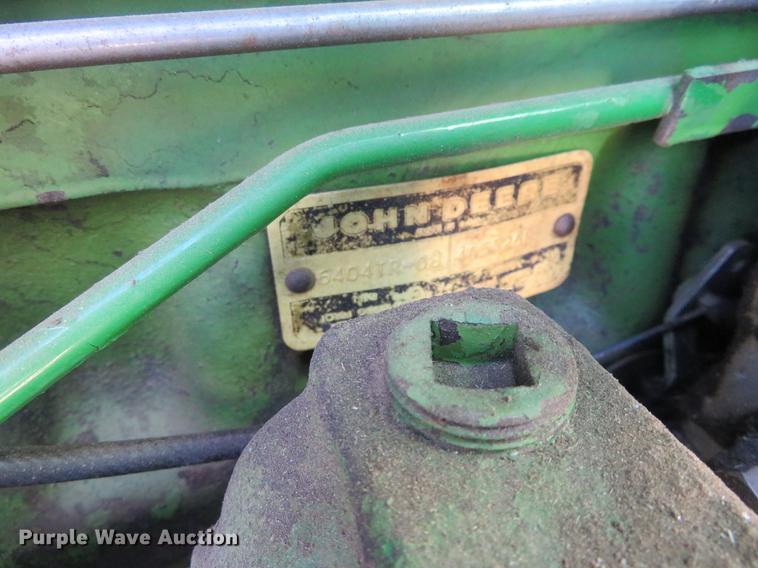 image for item DC0965 1974 John Deere 4430 tractor