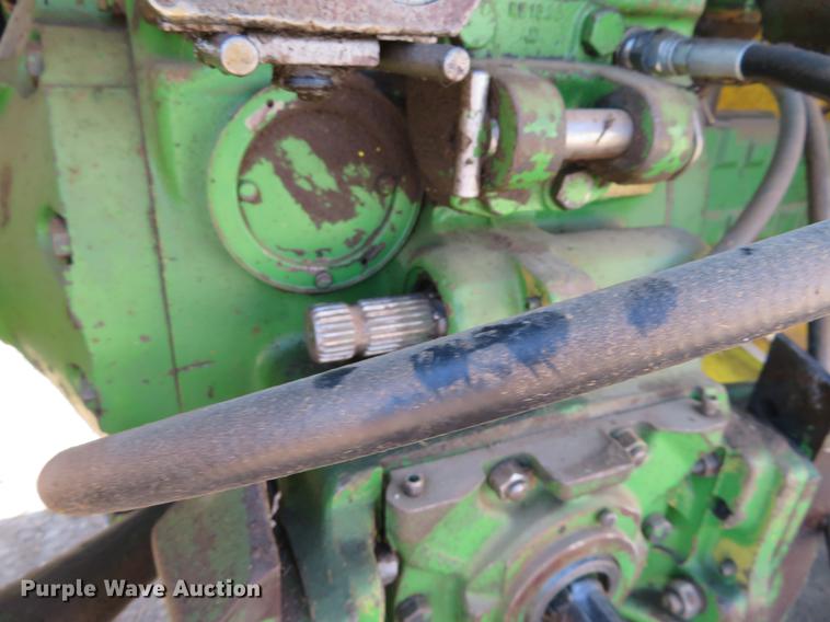 image for item DC0965 1974 John Deere 4430 tractor