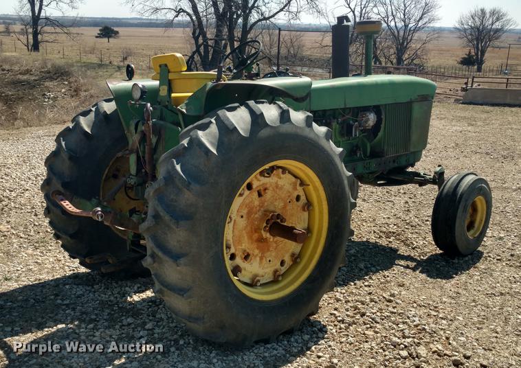 image for item DC0975 1965 John Deere 4020 tractor