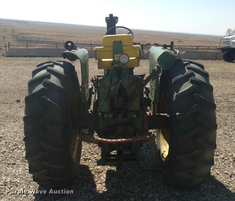 image for item DC0975 1965 John Deere 4020 tractor