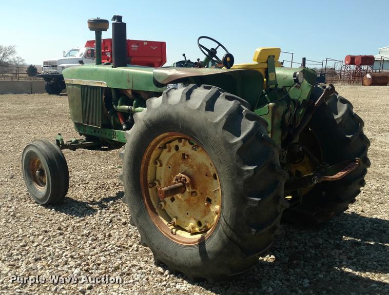 image for item DC0975 1965 John Deere 4020 tractor