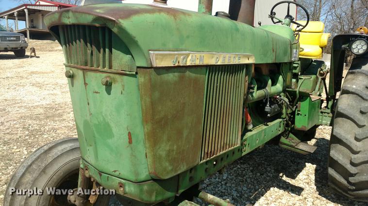 image for item DC0975 1965 John Deere 4020 tractor