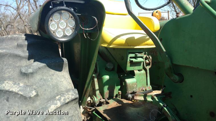 image for item DC0975 1965 John Deere 4020 tractor