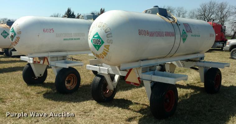 image for item DC0976 (2) anhydrous ammonia tanks