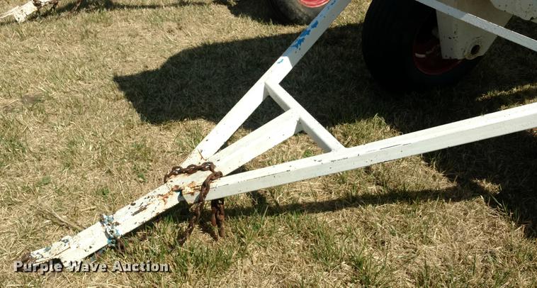 image for item DC0976 (2) anhydrous ammonia tanks