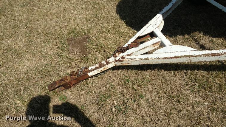 image for item DC0977 (3) anhydrous ammonia tanks