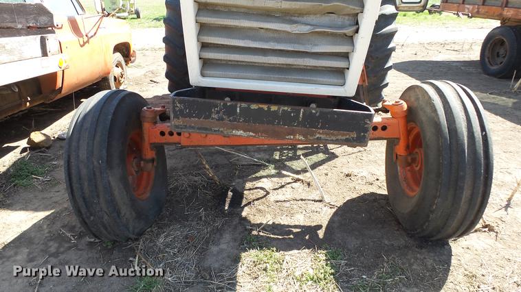 image for item DC3130 Case 2290 tractor