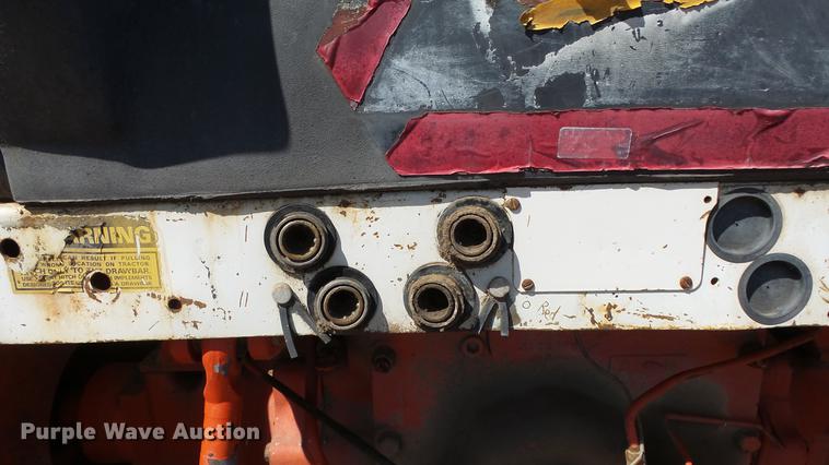 image for item DC3130 Case 2290 tractor