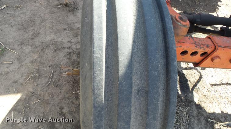 image for item DC3130 Case 2290 tractor