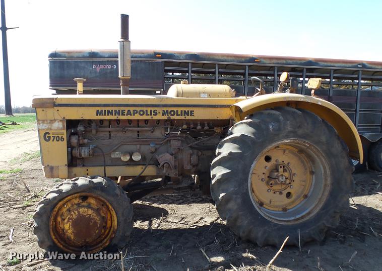image for item DC3136 Minneapolis Moline G706 MFWD tractor