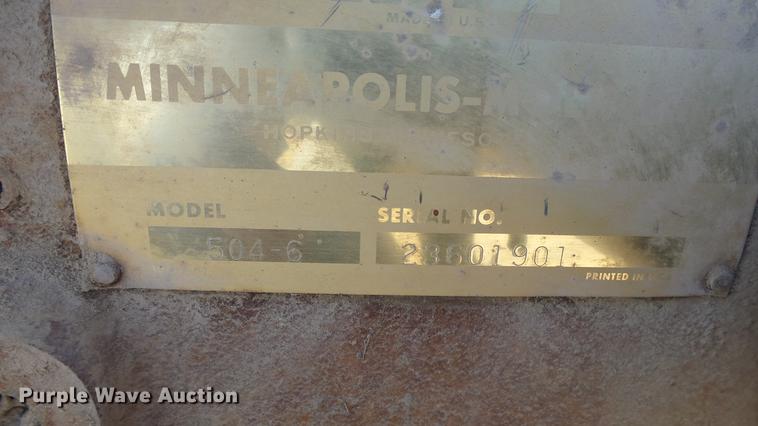 image for item DC3136 Minneapolis Moline G706 MFWD tractor