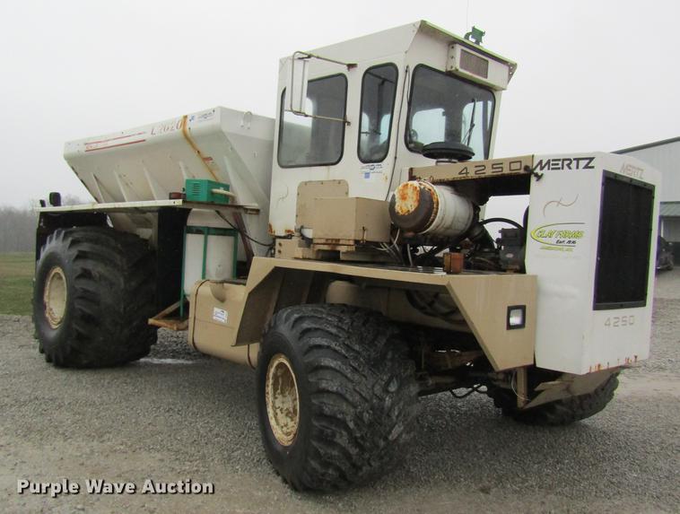 image for item DC4338 Mertz 4250 dry spreader applicator