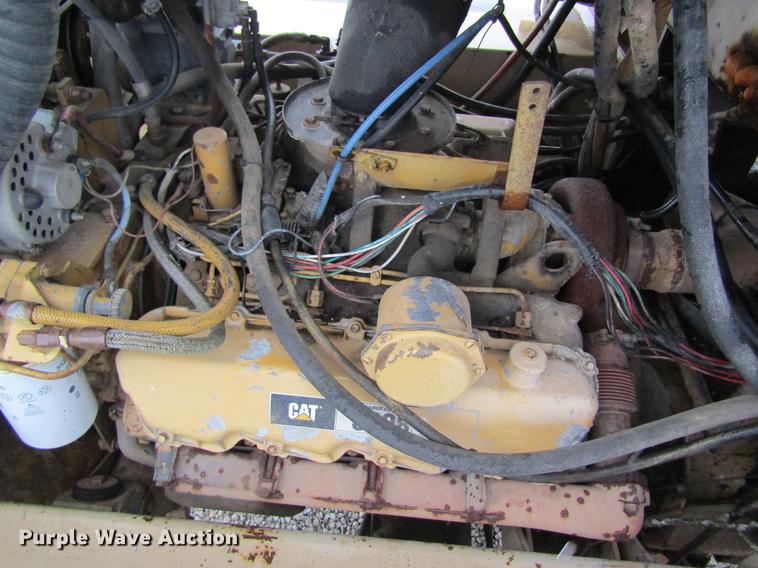 image for item DC4338 Mertz 4250 dry spreader applicator