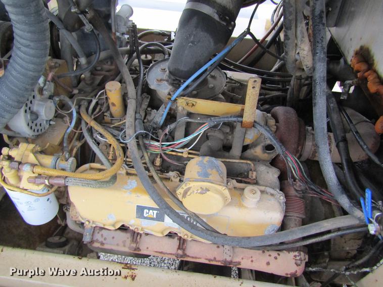 image for item DC4338 Mertz 4250 dry spreader applicator