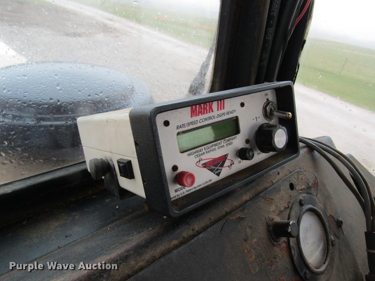 image for item DC4338 Mertz 4250 dry spreader applicator