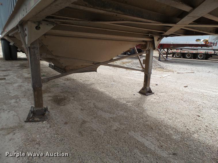 image for item DD1227 2002 Jet double hopper grain trailer