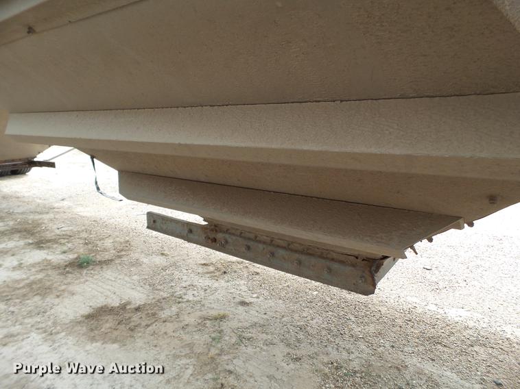 image for item DD1227 2002 Jet double hopper grain trailer