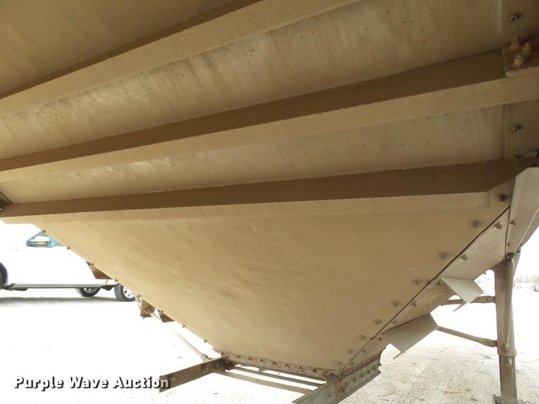 image for item DD1227 2002 Jet double hopper grain trailer