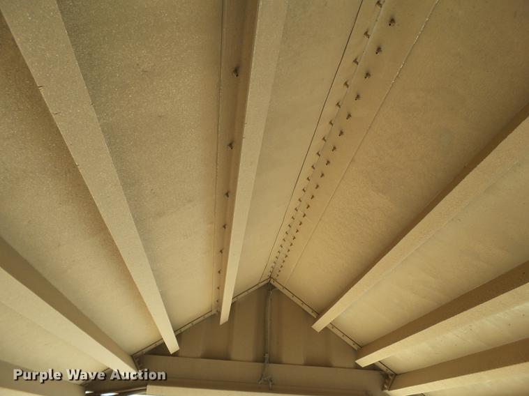 image for item DD1227 2002 Jet double hopper grain trailer