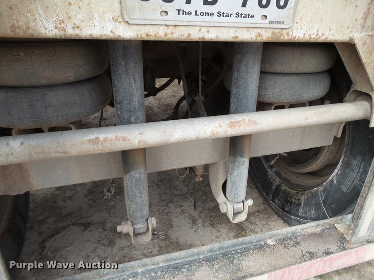 image for item DD1227 2002 Jet double hopper grain trailer