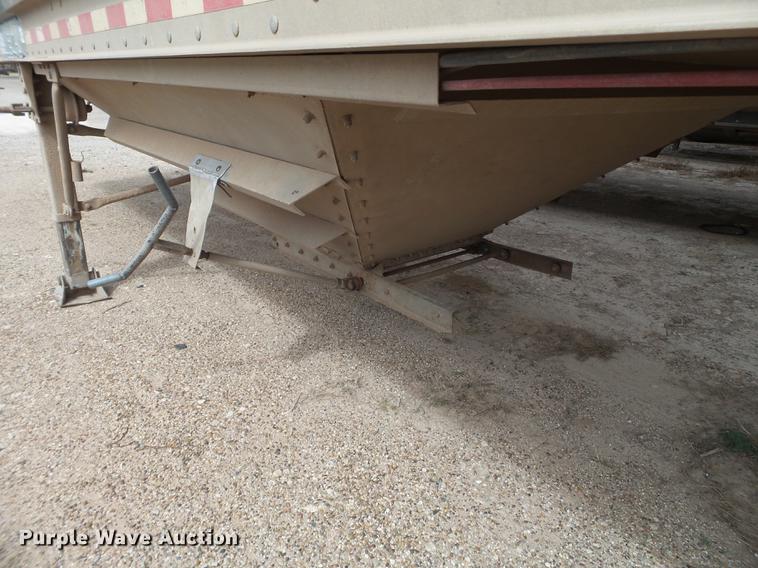 image for item DD1227 2002 Jet double hopper grain trailer