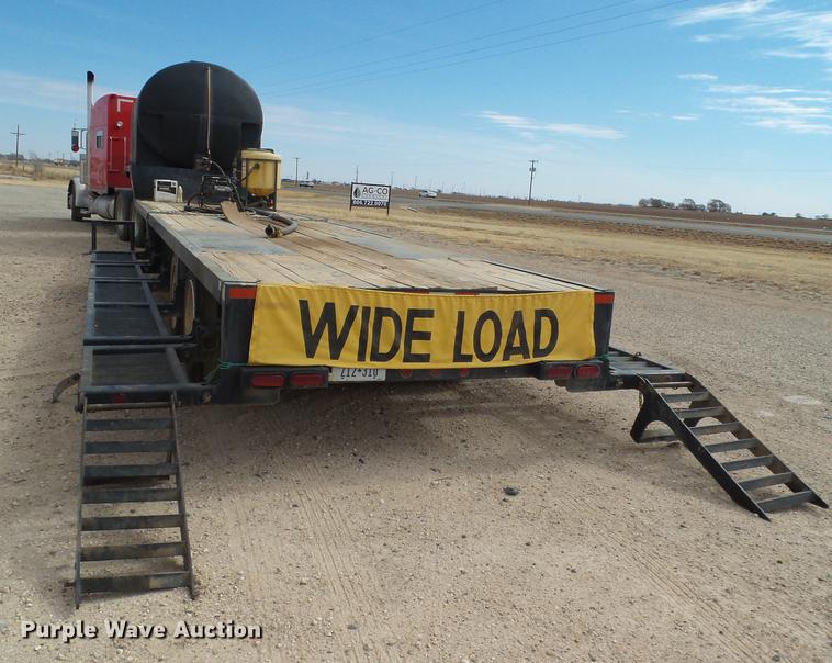 image for item DD1228 2008 Behnke sprayer fertilizer tender trailer