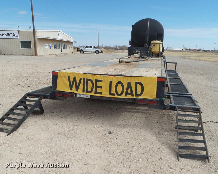 image for item DD1228 2008 Behnke sprayer fertilizer tender trailer