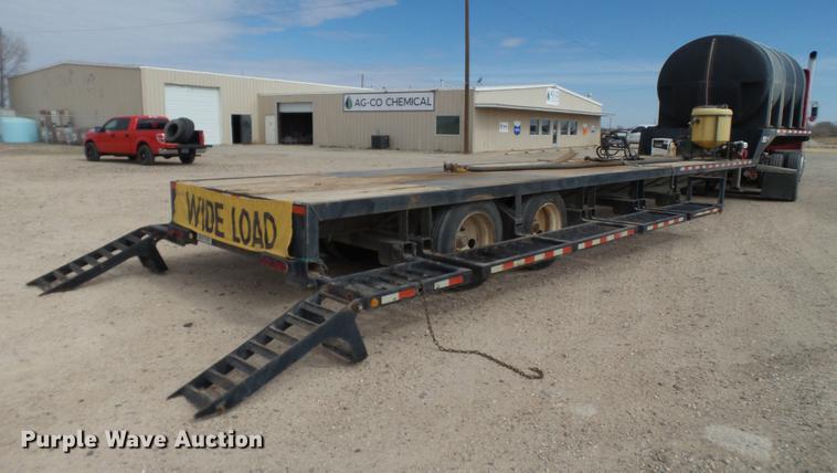 image for item DD1228 2008 Behnke sprayer fertilizer tender trailer