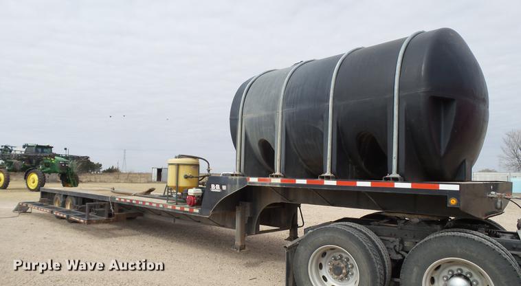 image for item DD1228 2008 Behnke sprayer fertilizer tender trailer