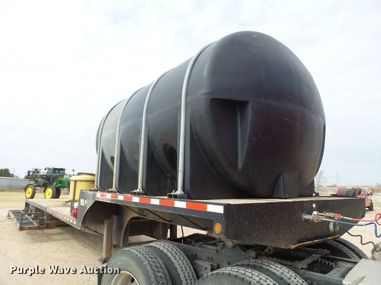image for item DD1228 2008 Behnke sprayer fertilizer tender trailer