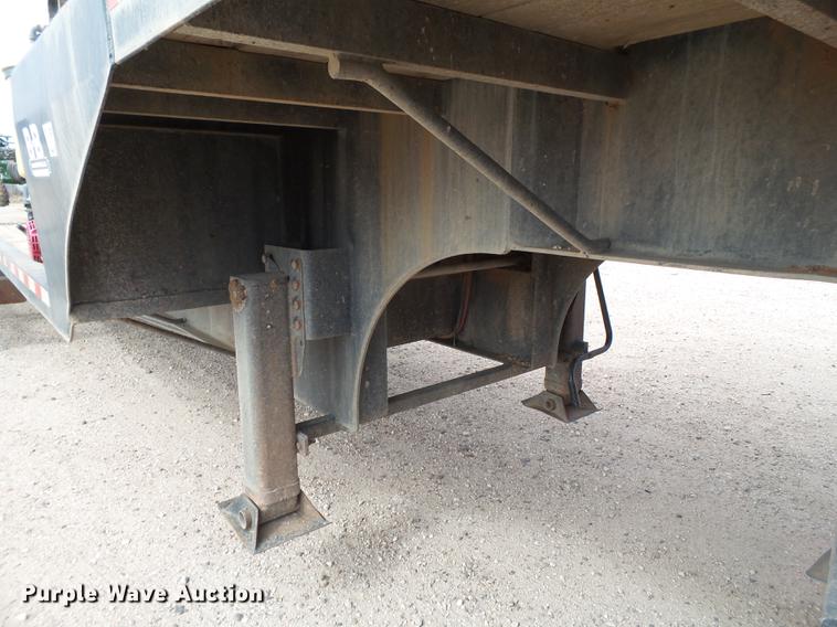 image for item DD1228 2008 Behnke sprayer fertilizer tender trailer