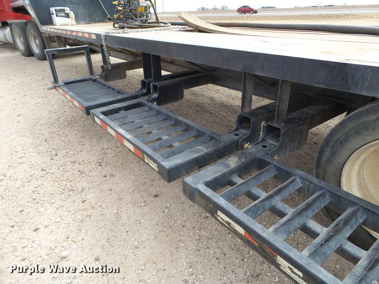 image for item DD1228 2008 Behnke sprayer fertilizer tender trailer