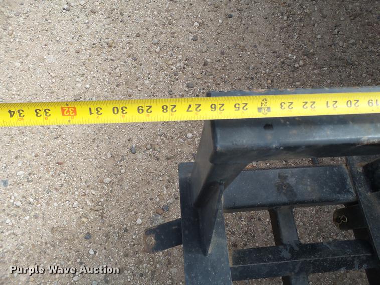 image for item DD1228 2008 Behnke sprayer fertilizer tender trailer