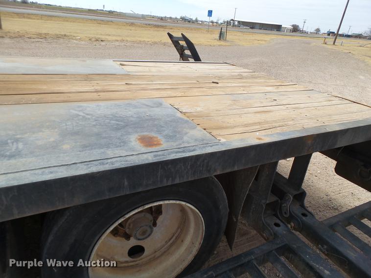 image for item DD1228 2008 Behnke sprayer fertilizer tender trailer